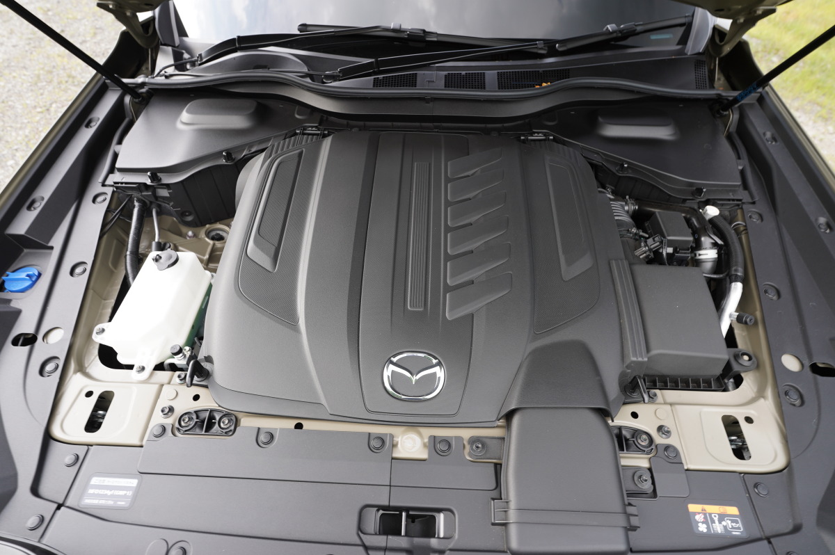 マツダ「CX-60」は“一緒に遊んでいて楽しいやつ”？　特別仕様車「トレッカー」の500km試乗でわかった意外な実力