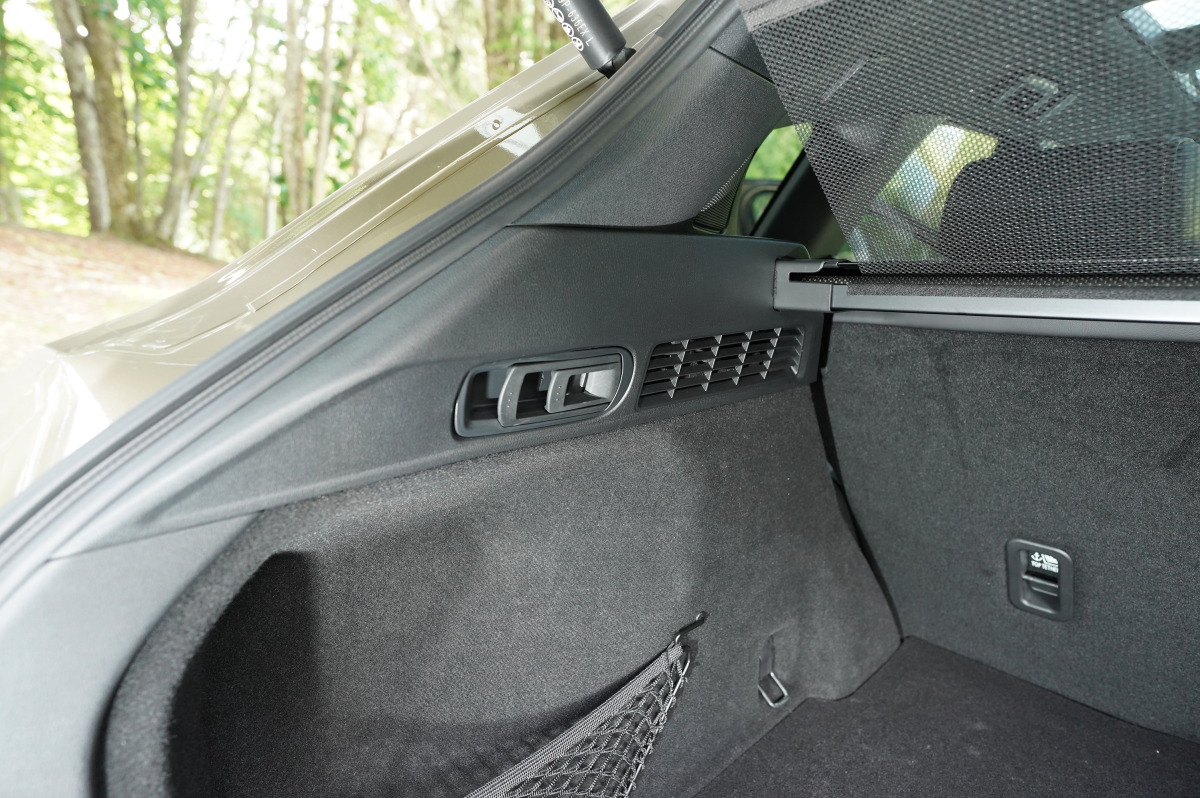 マツダ「CX-60」は“一緒に遊んでいて楽しいやつ”？　特別仕様車「トレッカー」の500km試乗でわかった意外な実力