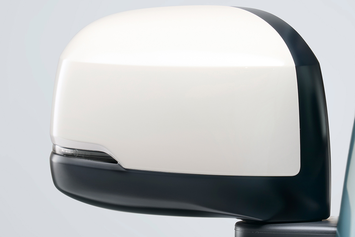【隠れた実力派の進化】ホンダ「N-WGN」が一部改良で新グレード追加や液晶メーター採用。一方、グレード再編により価格は上昇…157万6300<span class=