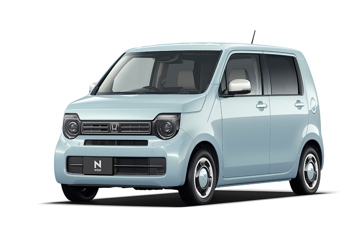 【隠れた実力派の進化】ホンダ「N-WGN」が一部改良で新グレード追加や液晶メーター採用。一方、グレード再編により価格は上昇…157万6300<span class=