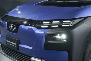 スバル新型「トレイルシーカー」を日本初公開。アウトドアとEV性能を両立した新世代BEVクロスオーバー