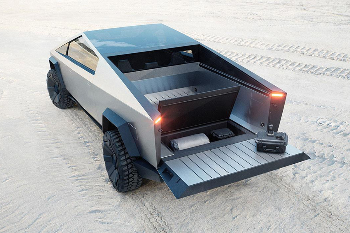テスラ「サイバートラック」専用24インチホイール登場！「超新星爆発」がモチーフで約106