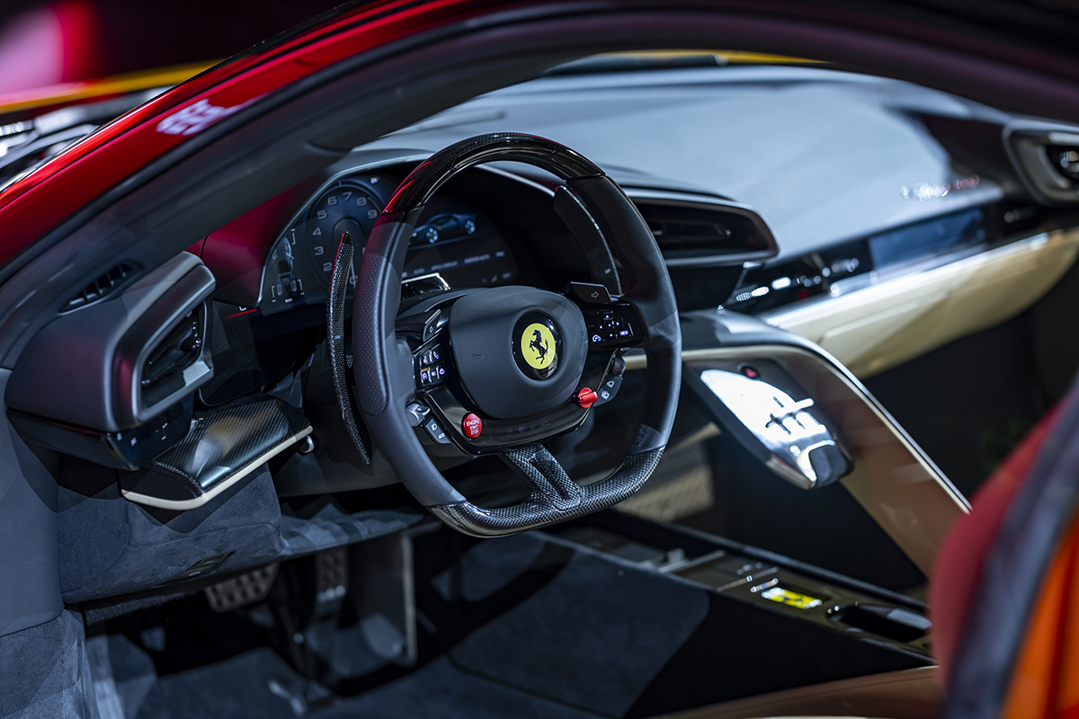 「クルマの魂はエンジン」。フェラーリの最新V8プラグインハイブリッド「849テスタロッサ」の名に込められた真意とは