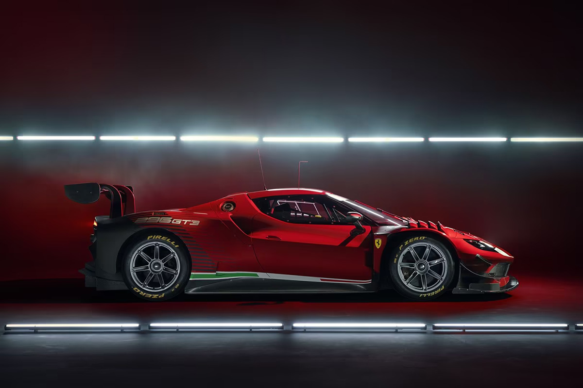 「クルマの魂はエンジン」。フェラーリの最新V8プラグインハイブリッド「849テスタロッサ」の名に込められた真意とは