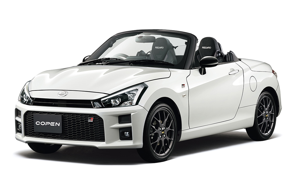 「コペン」現行モデルが2026年夏に生産終了へ。しかしダイハツの“意味深”な企画やコメントに…もしや“次期型”が期待できそうな理由とは？