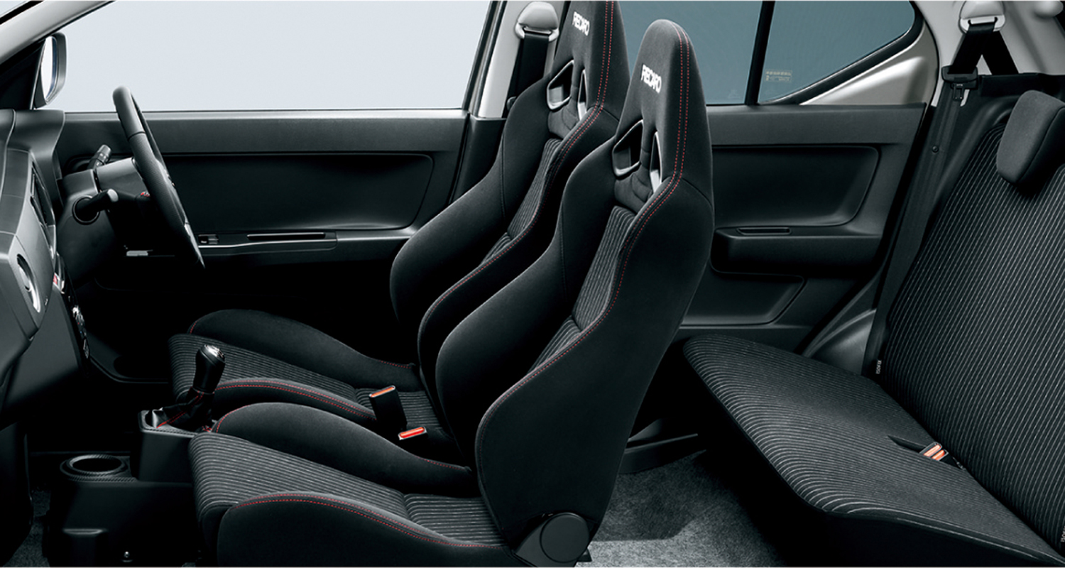 「コペン」現行モデルが2026年夏に生産終了へ。しかしダイハツの“意味深”な企画やコメントに…もしや“次期型”が期待できそうな理由とは？