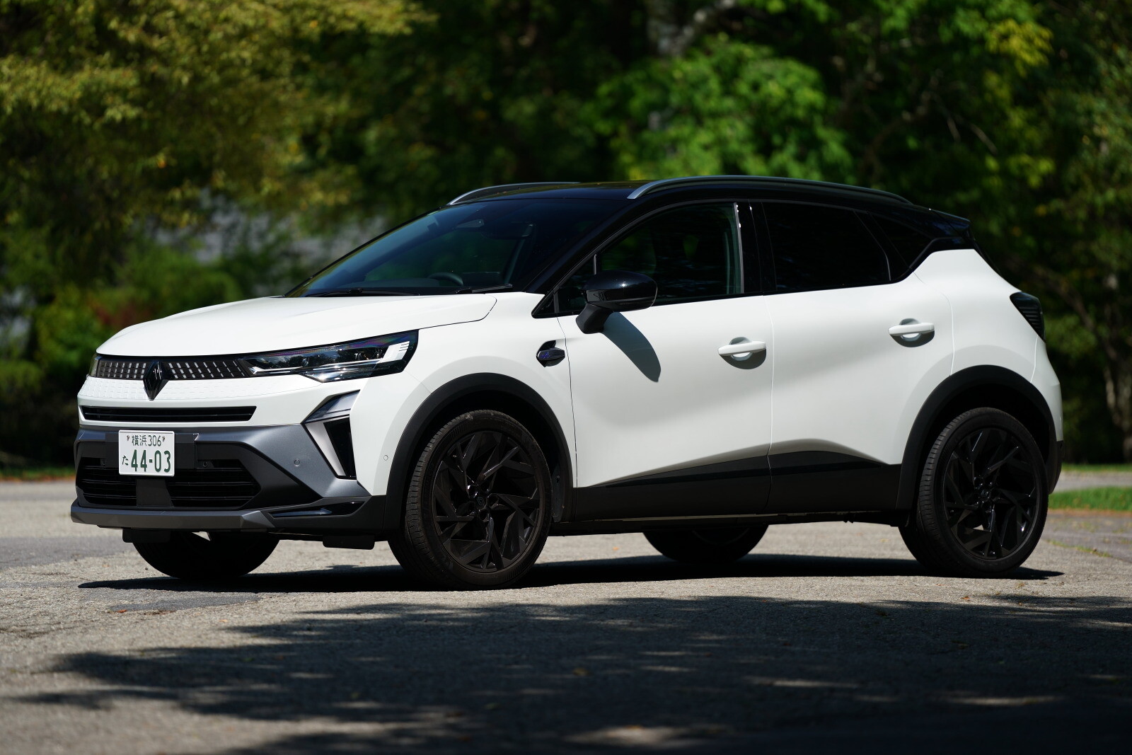 【乗ってみた】ルノー「キャプチャー」MHEV試乗。フルハイブリッドとも違う“軽快な走り”の魅力とは？　国産SUVとの比較も