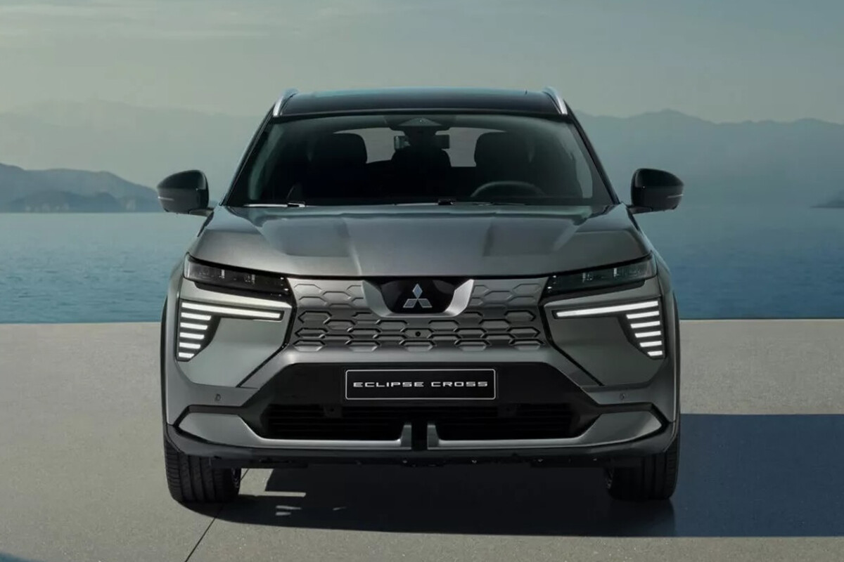 【かっこいいぞ】三菱新型「エクリプス クロス」がBEV＆欧州専用モデルとして登場！ 日本導入の可能性はあるのか？