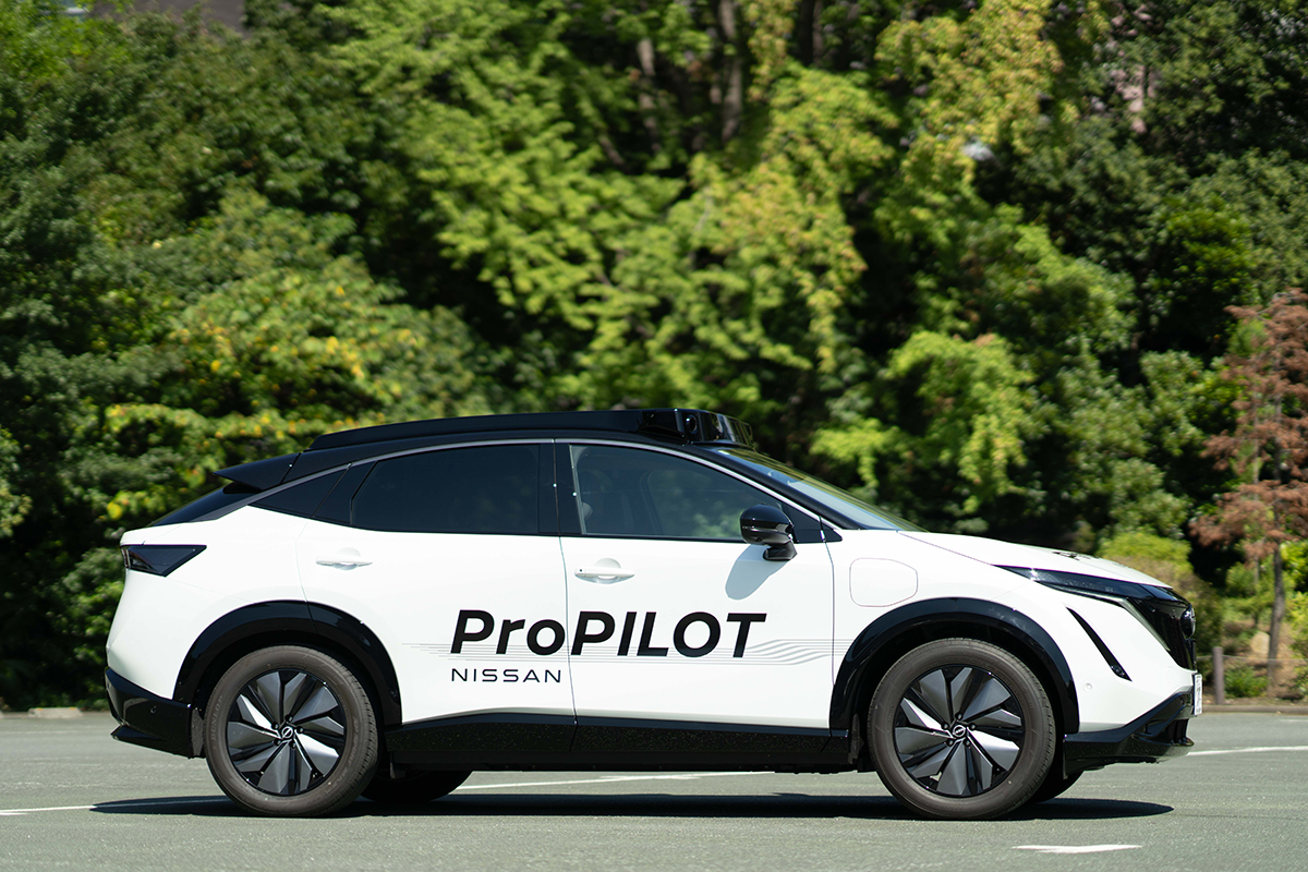 日産が次世代「プロパイロット」を発表。27年にはAIによる熟練ドライバー級の運転や、カメラを超える遠方の認識が可能に
