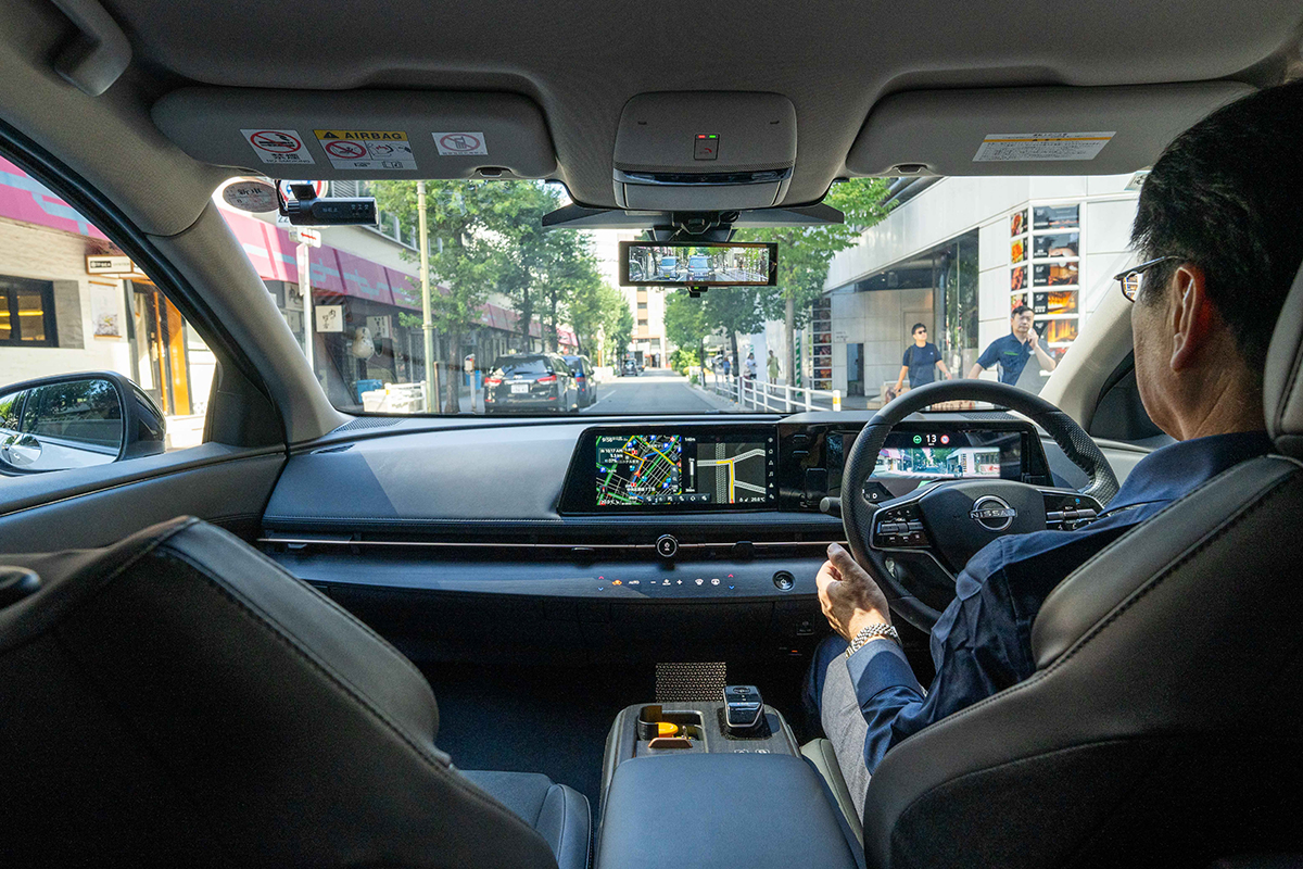 日産が次世代「プロパイロット」を発表。27年にはAIによる熟練ドライバー級の運転や、カメラを超える遠方の認識が可能に
