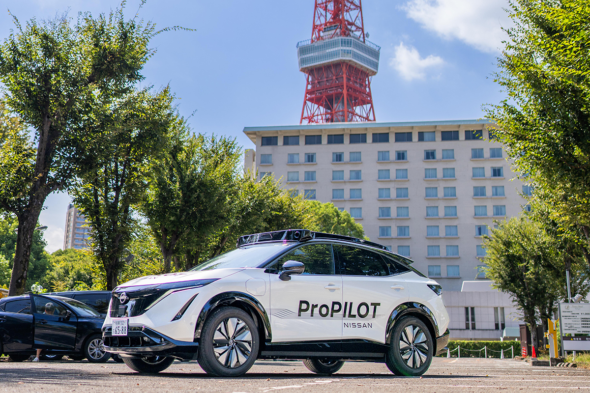 日産が次世代「プロパイロット」を発表。27年にはAIによる熟練ドライバー級の運転や、カメラを超える遠方の認識が可能に