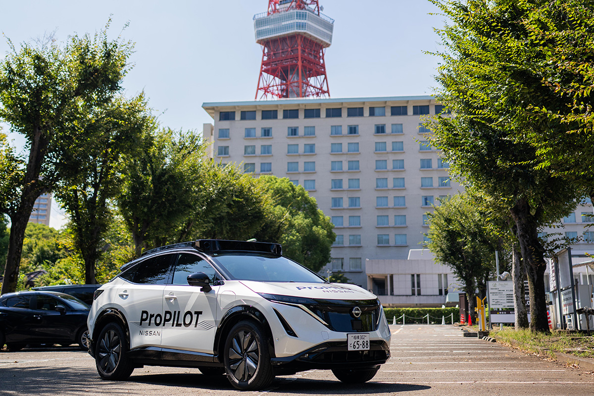 日産が次世代「プロパイロット」を発表。27年にはAIによる熟練ドライバー級の運転や、カメラを超える遠方の認識が可能に