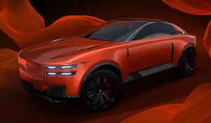 【圧倒的な存在感】「センチュリークーペ」に来場者は驚きと賞賛の嵐。「いつか公道で見てみたい」と今後に期待膨らむ