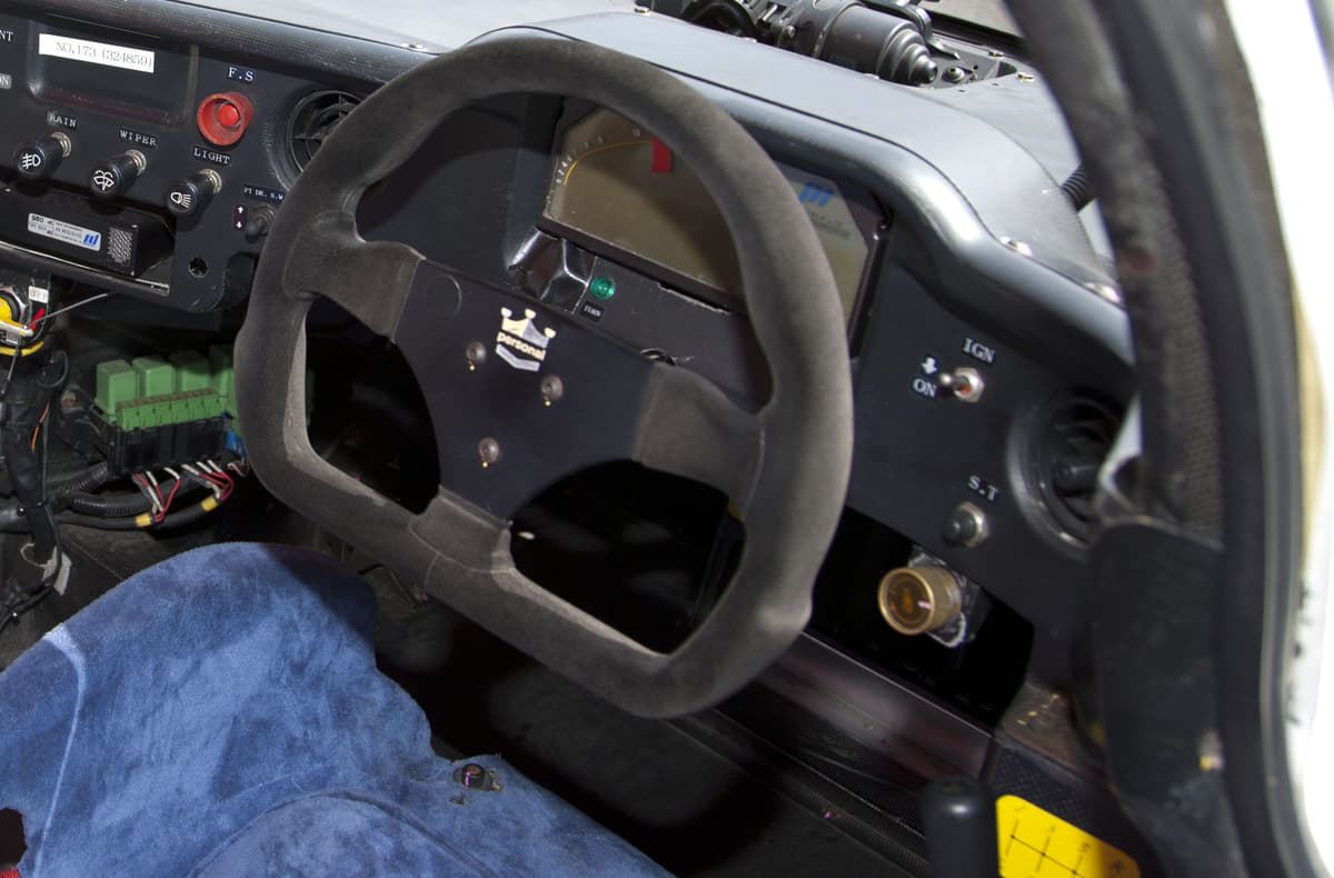 クルマ好きなら誰もが変えた ステアリング交換の今と昔の違い Auto Messe Web 自動車情報サイト 新車 中古車 Carview