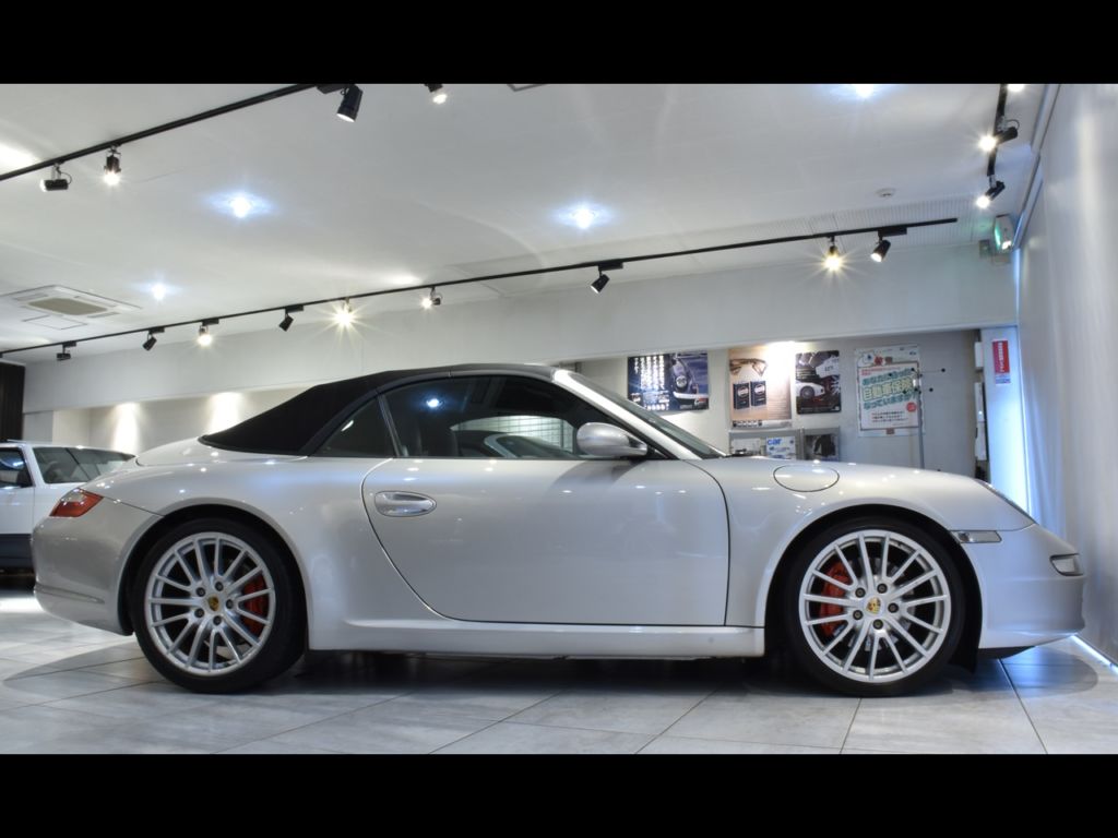 ヨイショ なしの珍しい中古車試乗レポート 05年式ポルシェ911カレラsカブリオレ そもそもカブリオレにmtは必要なのか カレントライフ 自動車情報サイト 新車 中古車 Carview