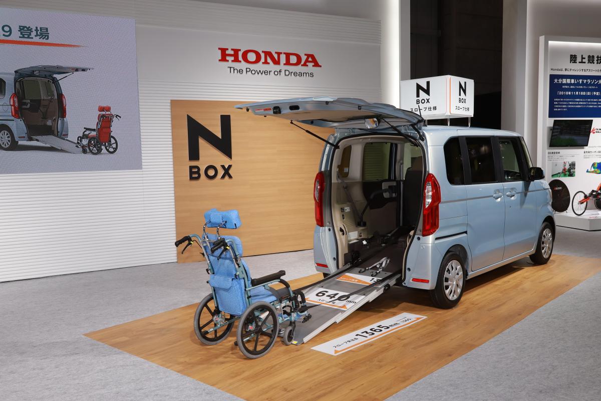 福祉車両を当たり前に ホンダn Boxの スロープ仕様 を 車いす仕様 と呼ばないこだわり Web Cartop 自動車情報サイト 新車 中古車 Carview