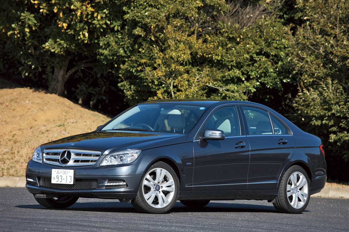 メルセデス ベンツ Cクラスが100万円 中古車購入時に失敗しないポイント4つ Auto Messe Web 自動車情報サイト 新車 中古車 Carview
