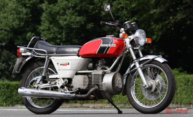 かつてロータリーエンジンを載せた二輪車があった 短命に終わったre搭載バイク5モデル モーサイ 自動車情報サイト 新車 中古車 Carview