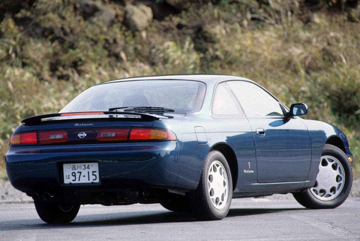 最近欲しいクルマがない と嘆く人に人生一度は乗ってほしい刺激的な90年代国産車５選 Web Cartop 自動車情報サイト 新車 中古車 Carview