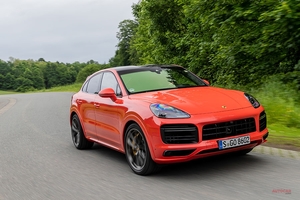 ポルシェ・カイエン・クーペ　島下泰久が試乗　カイエンとの違い、独自の価値は