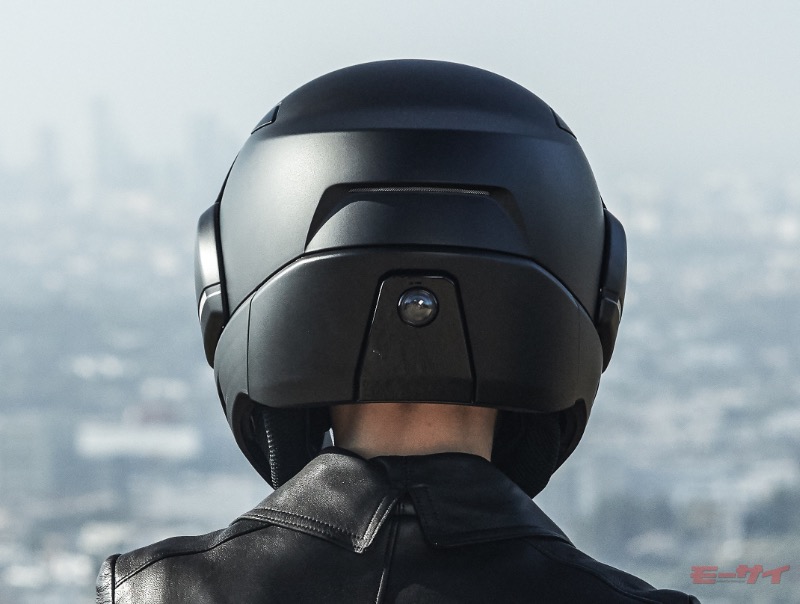 ディスプレイに後方視界を表示 次世代型ヘルメット クロスヘルメットx1 が国内クラウドファウンディングでスタート モーサイ 自動車情報サイト 新車 中古車 Carview