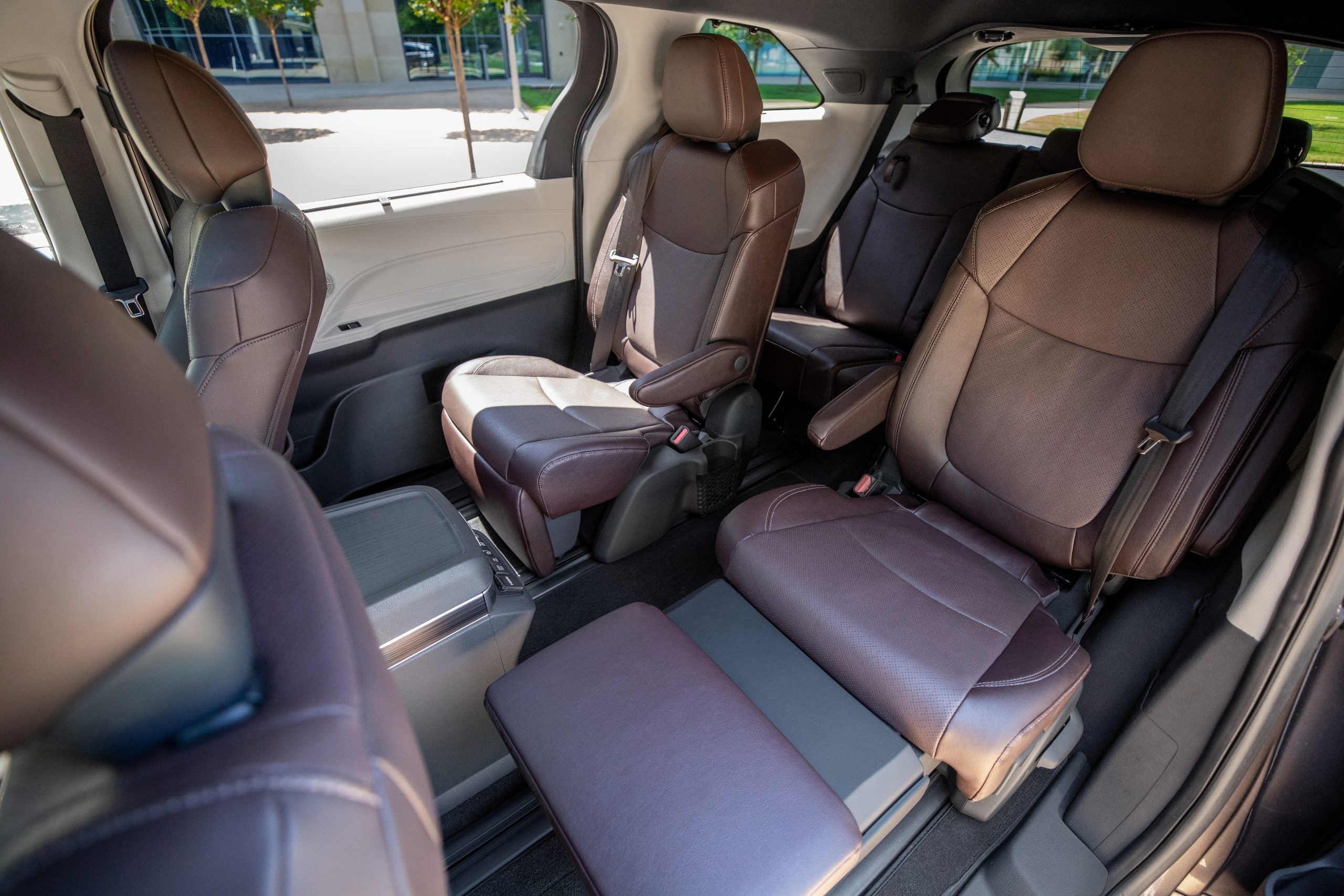トヨタ 北米でミニバンの新型 シエナ 発表 全車ハイブリッド化 Carview 自動車情報サイト 新車 中古車 Carview