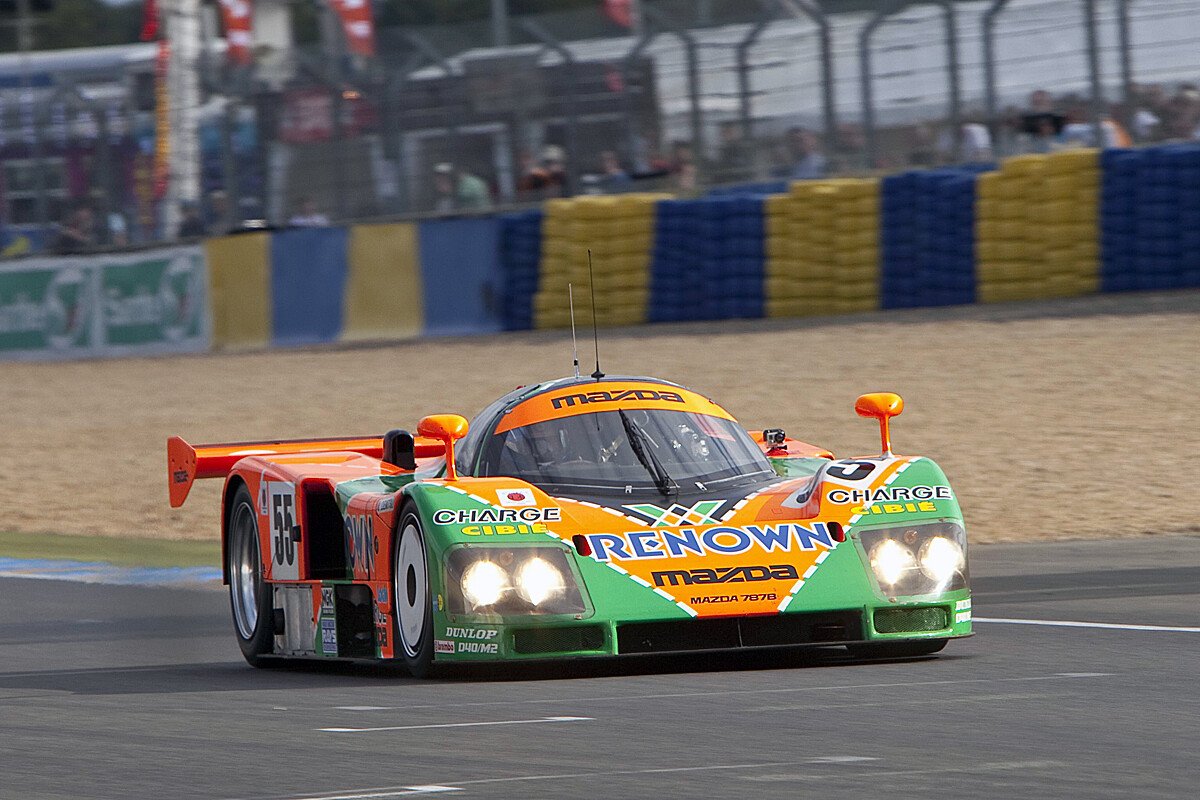 伝説のル・マン優勝マシン「マツダ787B」のカラーリングが復活 伝説のル・マン優勝マシン「マツダ787B」のカラーリングが復活