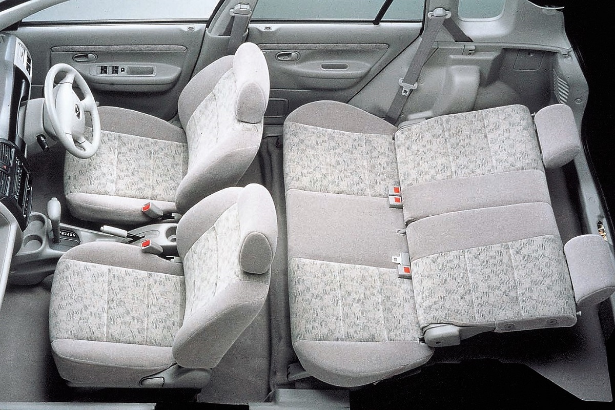 【後席想いの車を探せ】 後席がリクライニングできる快適2列シート車 5選（ベストカーWeb） 自動車情報サイト【新車・中古車】 carview!