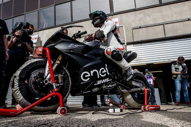 電動バイクレースMotoEのレギュレーションが発表。ワンメイクマシンの最高出力は約160馬力