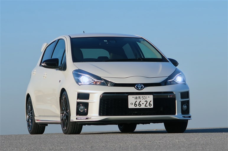 Gr ヴィッツはふだん乗りからチューンド感高し 目指すはamgやmの世界観 Carview 自動車情報サイト 新車 中古車 Carview