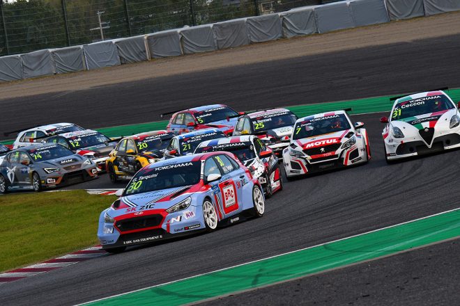 Wtcr鈴鹿 レース2はハフ優勝 レース3はタルキーニが制しタイトル争いでリード広げる Autosport Web 自動車情報サイト 新車 中古車 Carview
