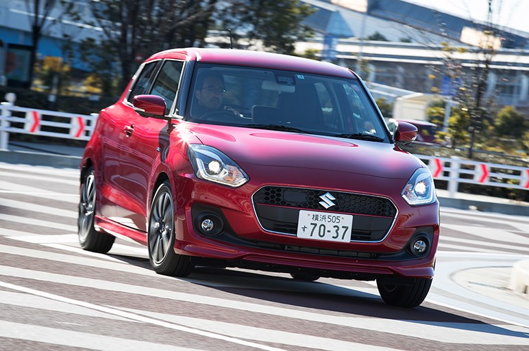 ざっくり100kg軽い新型スイフトの衝撃 軽さは七難隠すは本当か Carview 自動車情報サイト 新車 中古車 Carview