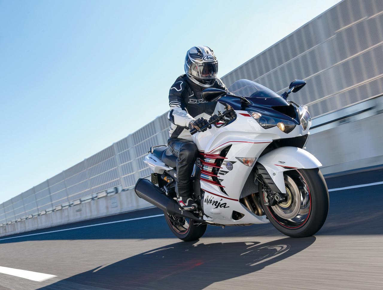 試乗インプレ Kawasaki Ninja Zx 14r High Grade 有終の美を飾る カワサキ最強のメガスポーツ Webオートバイ 自動車情報サイト 新車 中古車 Carview