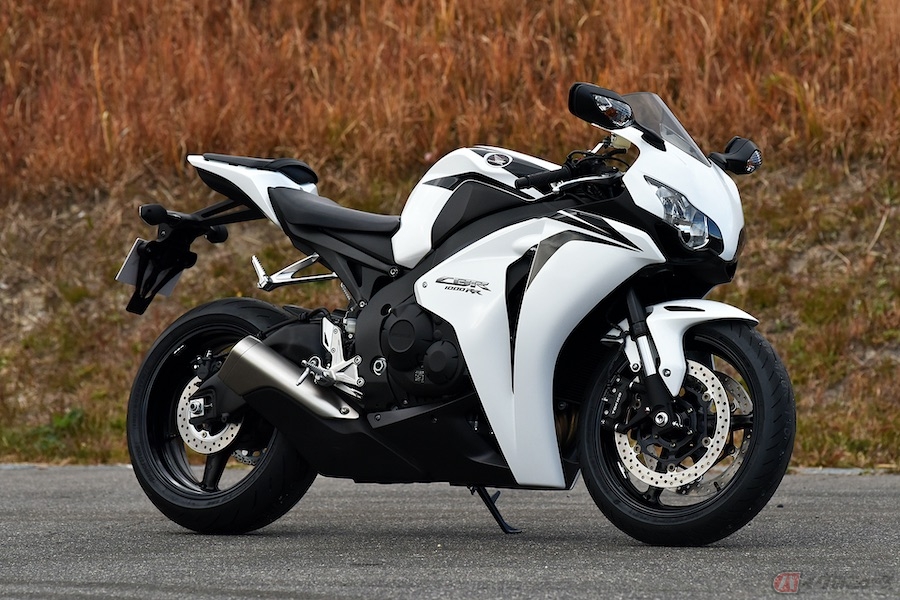 小さいころ一度は観た 平成仮面ライダーが乗るベースとなったバイク5選 バイクのニュース 自動車情報サイト 新車 中古車 Carview