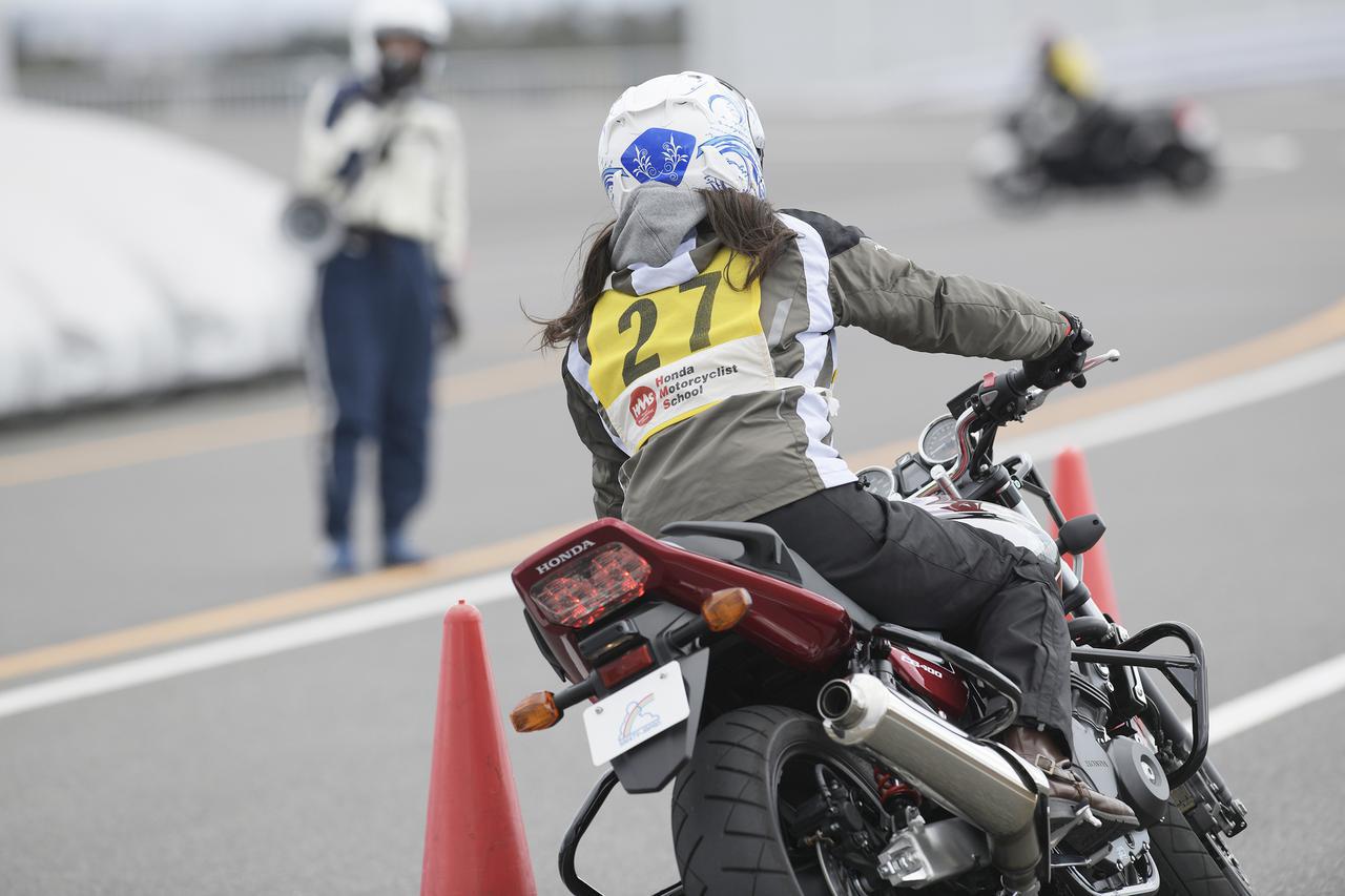 人生初のライディングスクール 鈴鹿の Stec で特訓してきました 大関さおり Webオートバイ 自動車情報サイト 新車 中古車 Carview