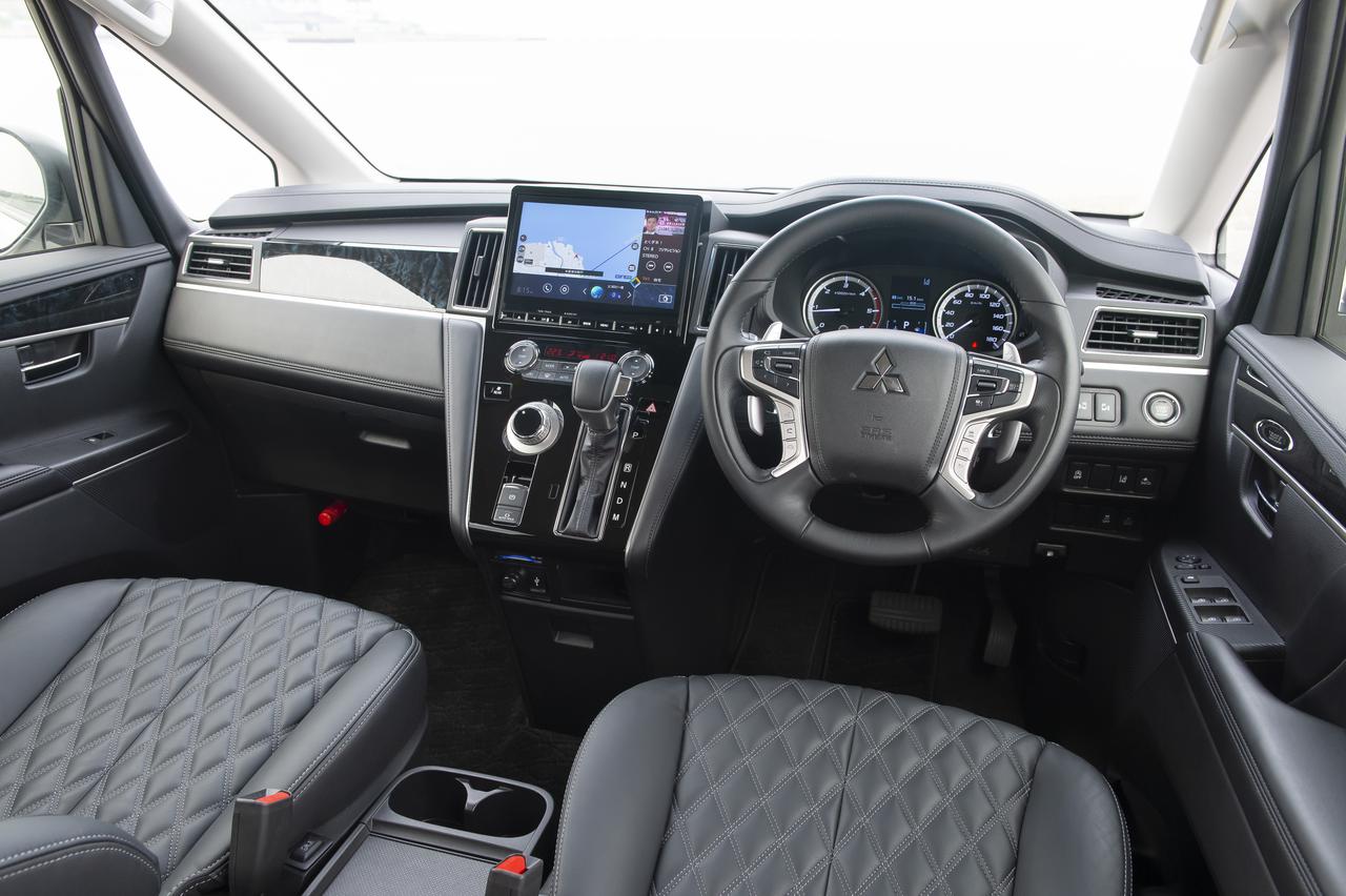 絶対比較 3列シートsuv のマツダcx 8と三菱デリカd 5 400万円前後のディーゼル搭載車 Webモーターマガジン 自動車情報サイト 新車 中古車 Carview