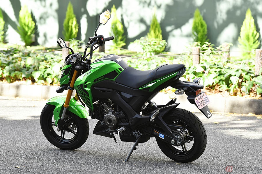 原付二種ネイキッドスポーツ カワサキ Z125 Pro とホンダ グロム を女性ライダーが比べてみました バイクのニュース 自動車情報サイト 新車 中古車 Carview