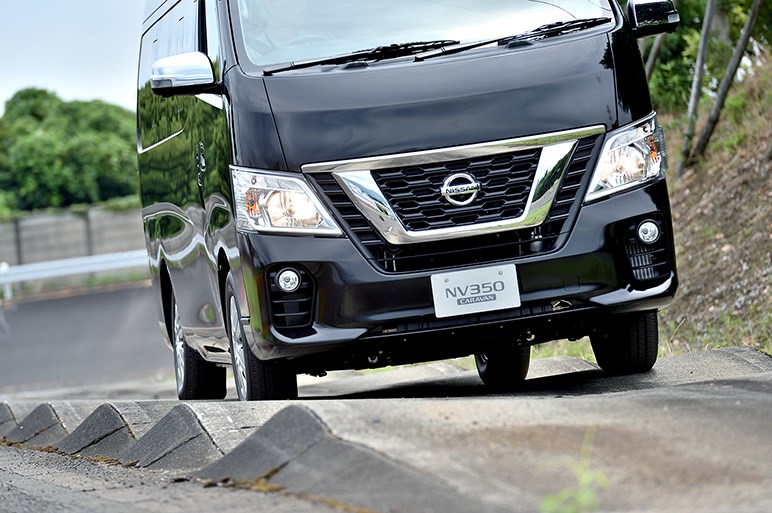 Nv350キャラバンがマイナーチェンジで自動ブレーキをバン全車に標準装備 Carview 自動車情報サイト 新車 中古車 Carview