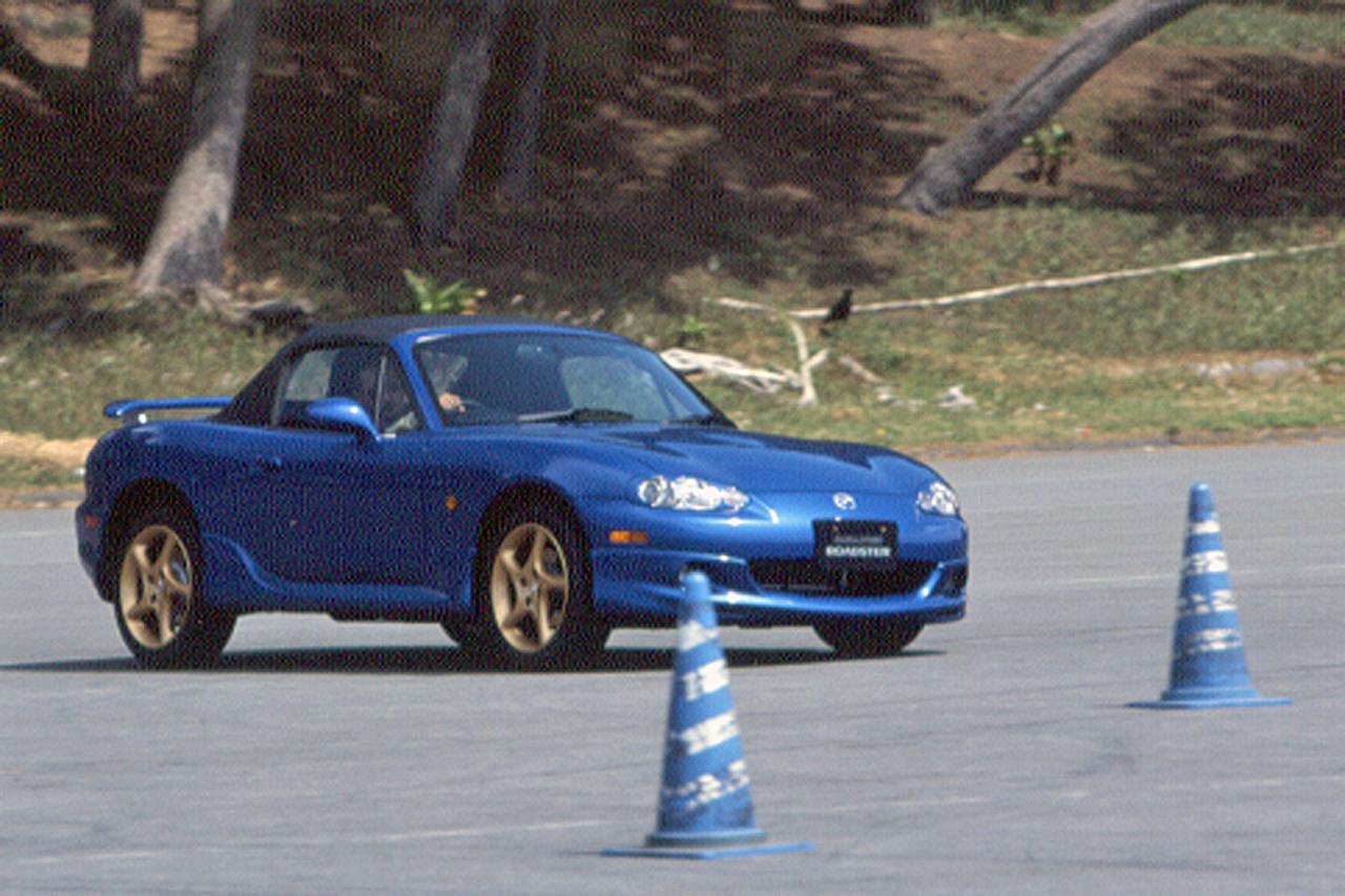 懐かしの国産車 16 マツダスピードがプロデュースしたロードスターとファミリアは人気沸騰 Webモーターマガジン 自動車情報サイト 新車 中古車 Carview