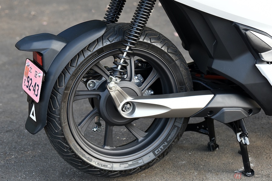 レースの世界で培った技術をスクーター用タイヤに採用し 年春より順次発売 バイクのニュース 自動車情報サイト 新車 中古車 Carview