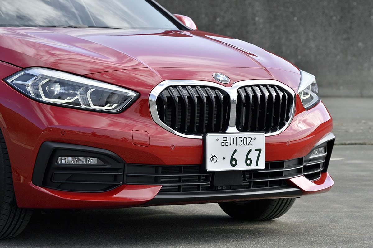 日本のコンパクトとどっちがいい Bmw 118i Play スタワゴ的 カスタム目線で輸入車を知る トナリのクルマcheck スタイルワゴン ドレスアップナビ 自動車情報サイト 新車 中古車 Carview