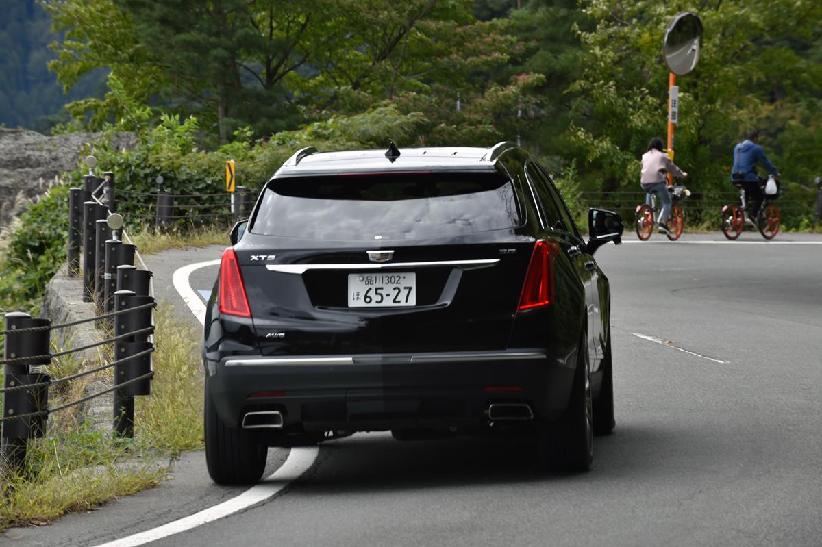 ステータス以外にある 左側通行の日本であえて左ハンドル車に乗るメリットとは Web Cartop 自動車情報サイト 新車 中古車 Carview