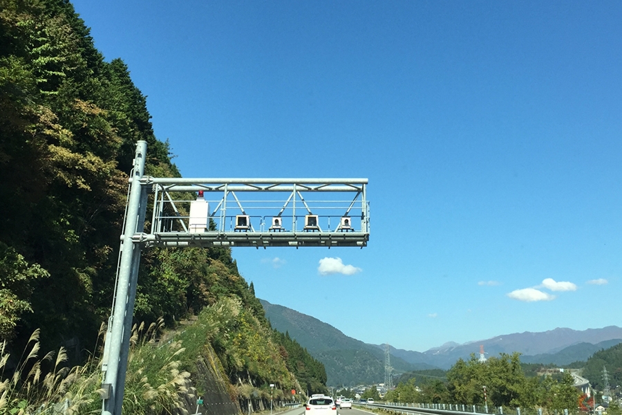 クルマのメーターの表示速度は目安 レーダー探知機等とも異なる車速 何が正確 くるまのニュース 自動車情報サイト 新車 中古車 Carview