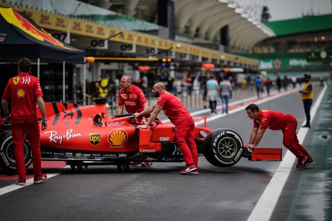 FIAが再び技術指令書を発行、F1エンジン規則のグレーゾーンを排除。注目されるフェラーリのパフォーマンス