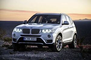 BMW、安全装備を拡充したニューBMW X3を発表
