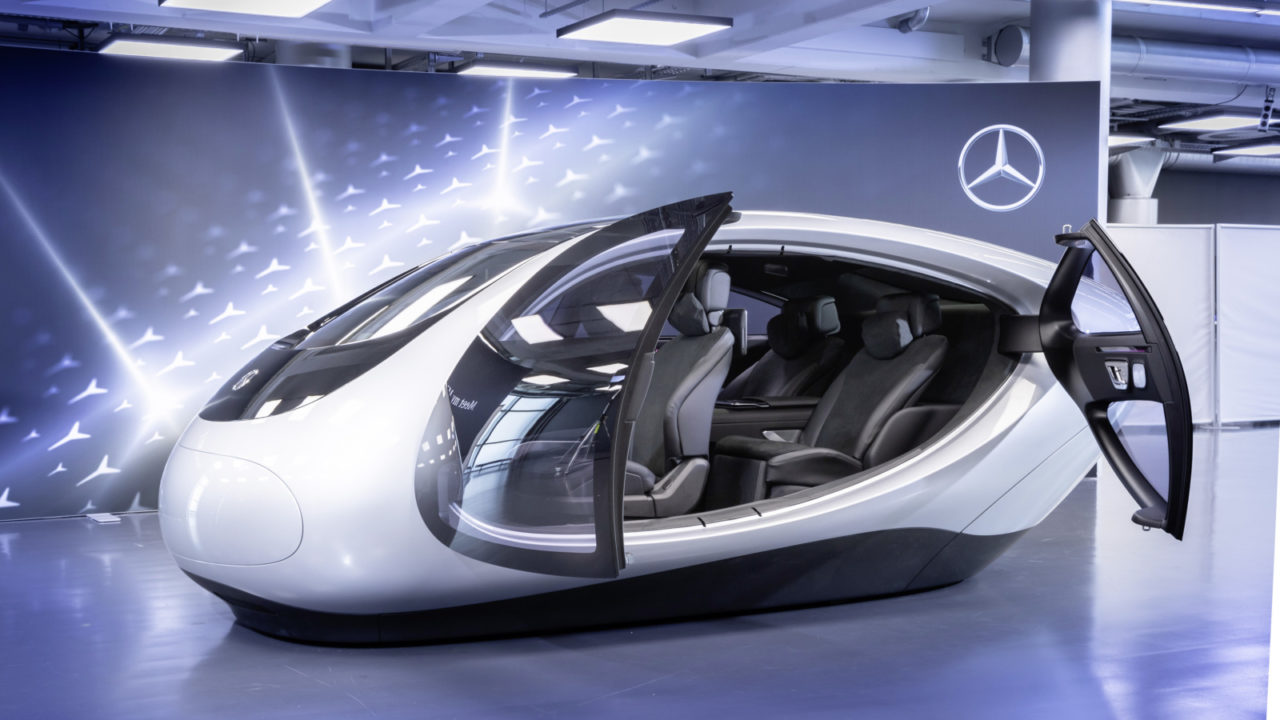次期型メルセデス ベンツ Sクラスの車内はsfの世界 3dやarを満載した次世代コンセプトを渡辺慎太郎が解説 Genroq Web 自動車情報サイト 新車 中古車 Carview