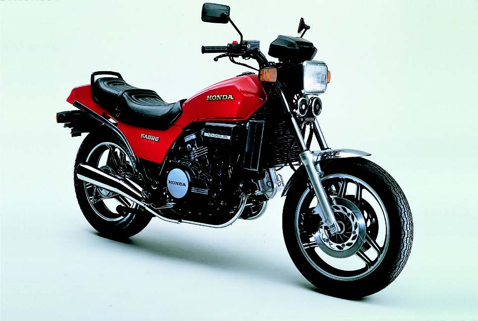 VF750セイバーやマグナなどアメリカンスタイルが人気に！【日本バイク100年史 Vol.027】（1982-1983年）＜Webアルバム＞