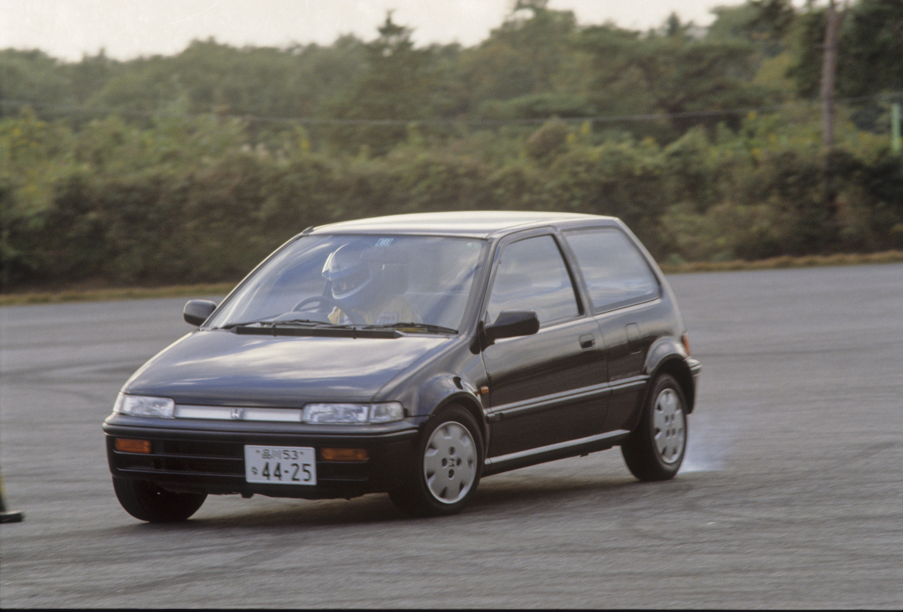 お金のない若者がこぞって腕を磨いた かつて走り屋たちに愛されたff国産スポーツ車13選 Web Cartop の写真 21ページ目 自動車情報サイト 新車 中古車 Carview