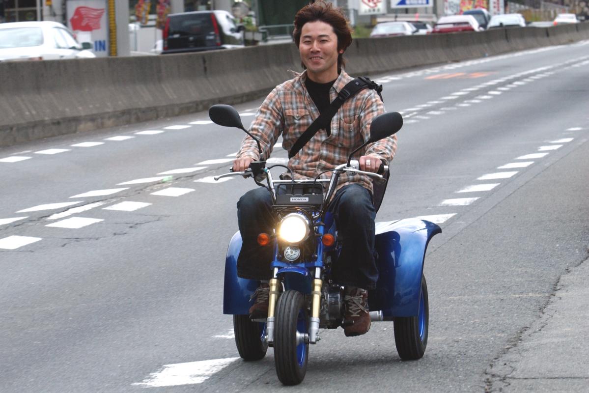 法律のお話 この三輪モンキーが ノーヘル で公道を突っ走っても 道交法違反に問われない理由とは Motorfan 自動車情報サイト 新車 中古車 Carview