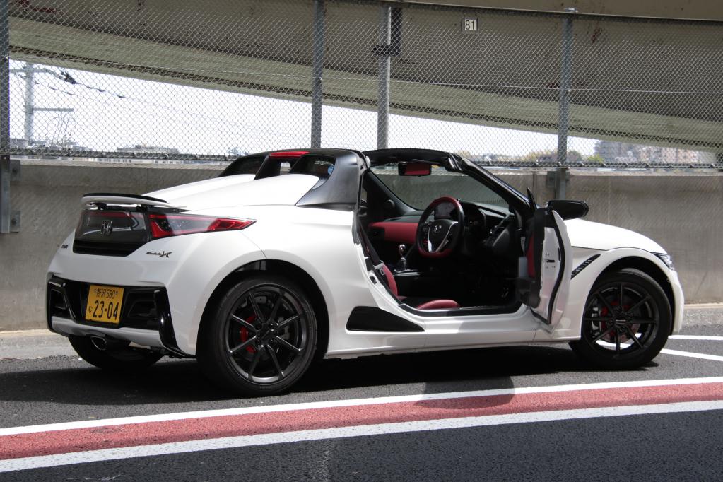 試乗記 ホンダs660モデューロx 盤石の接地性とリニアなハンドリング ブレーキのタッチ 内外装の質感も軽自動車の次元を超越している Motorfan の写真 16ページ目 自動車情報サイト 新車 中古車 Carview